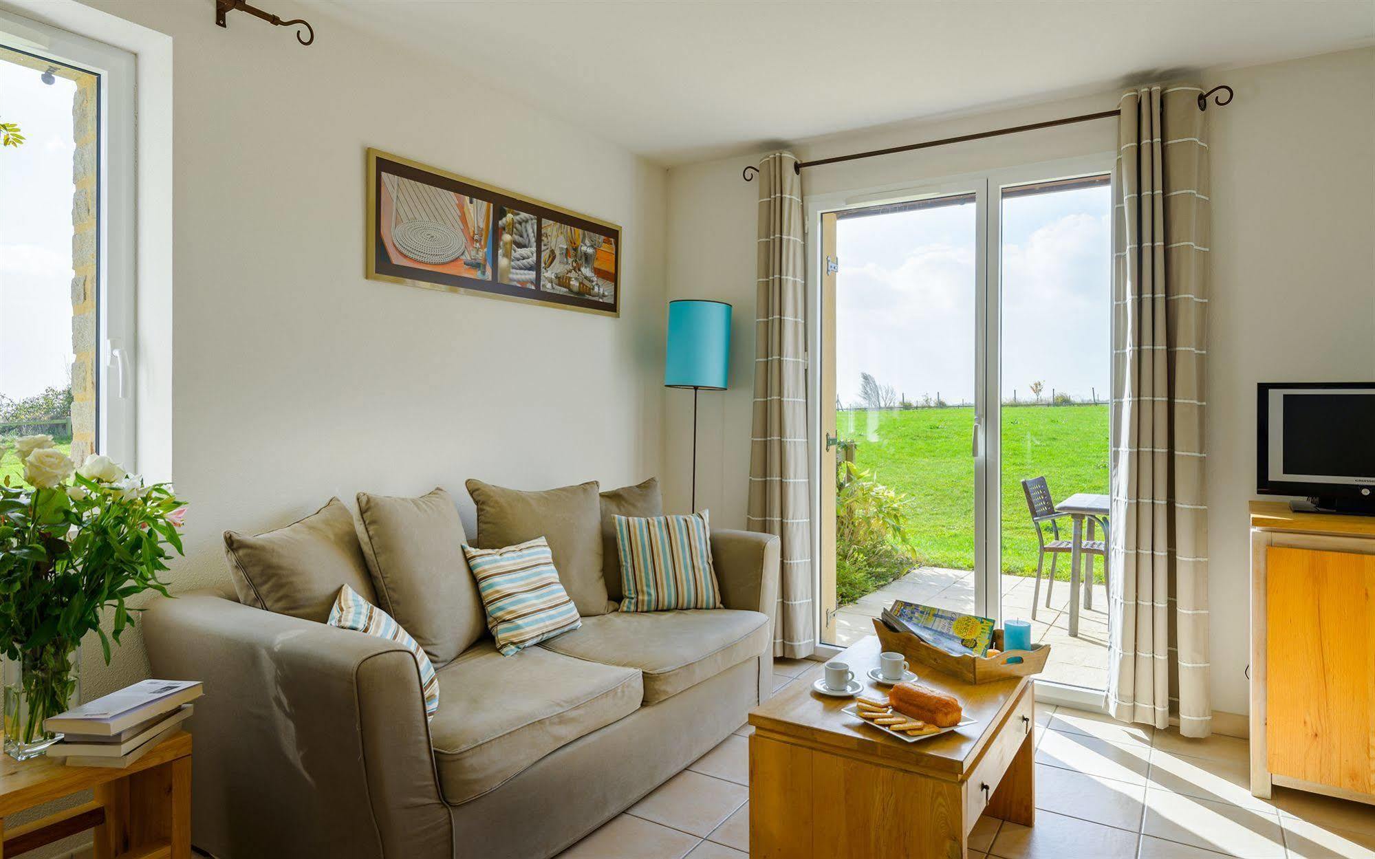 Aparthotel Lagrange Les Hauts De La Houle 4*
